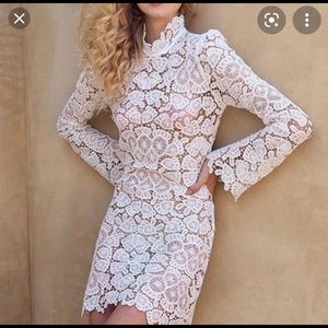 Stone cold fox noose dress